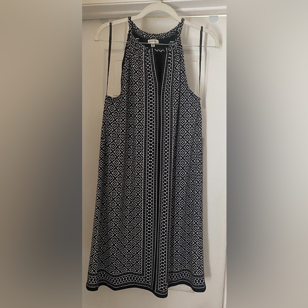Max Studio Monochrome Patterned Dress.